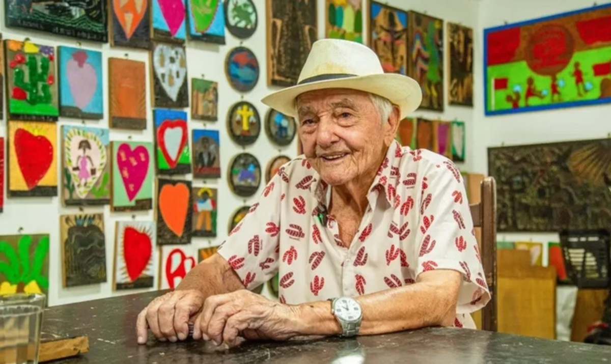 J.Borges iniciou a vida artística cedo, confeccionando brinquedos artesanais e vendendo livros de cordel.