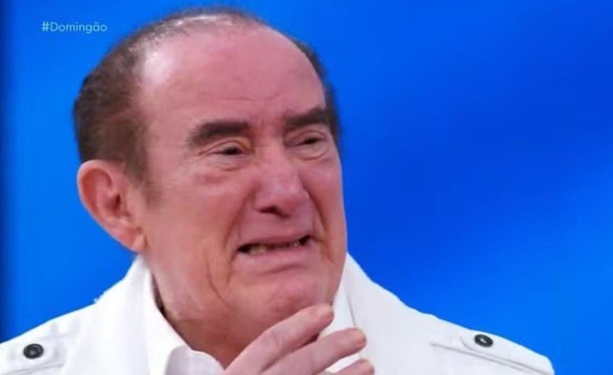 Renato Aragão, o Didi, se emociona com homenagem no 'Domingão com Huck'