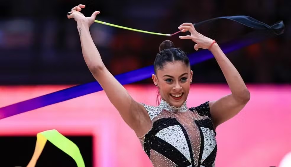 Babi Domingos, da ginástica rítmica do Brasil