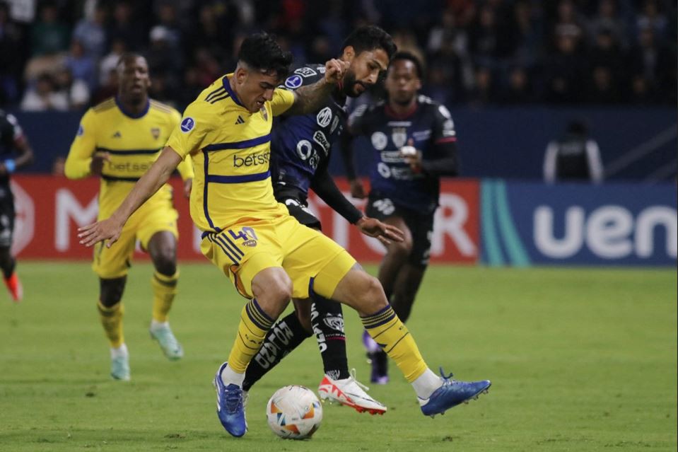 Duelo internacional aconteceu no Estadio Banco Guayaquil