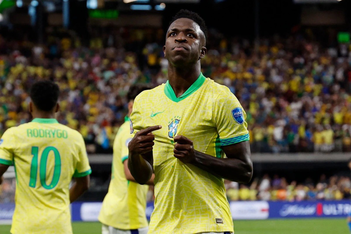 Vini Jr desfalca a seleção brasileira no sábado (6), contra o Uruguai