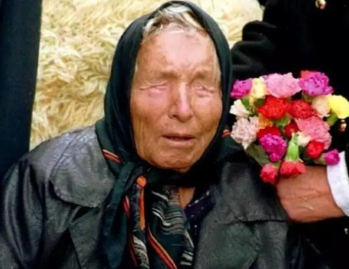 Vidente Baba Vanga morreu em 1996, mas deixou previsões com pessoas próximas