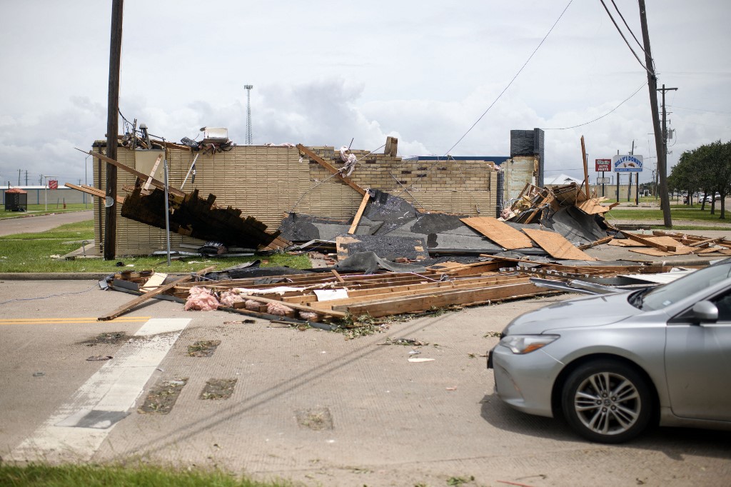 Cidade de Freeport, no Texas, foi uma das que mais registraram destruição após passagem do furacão Beryl