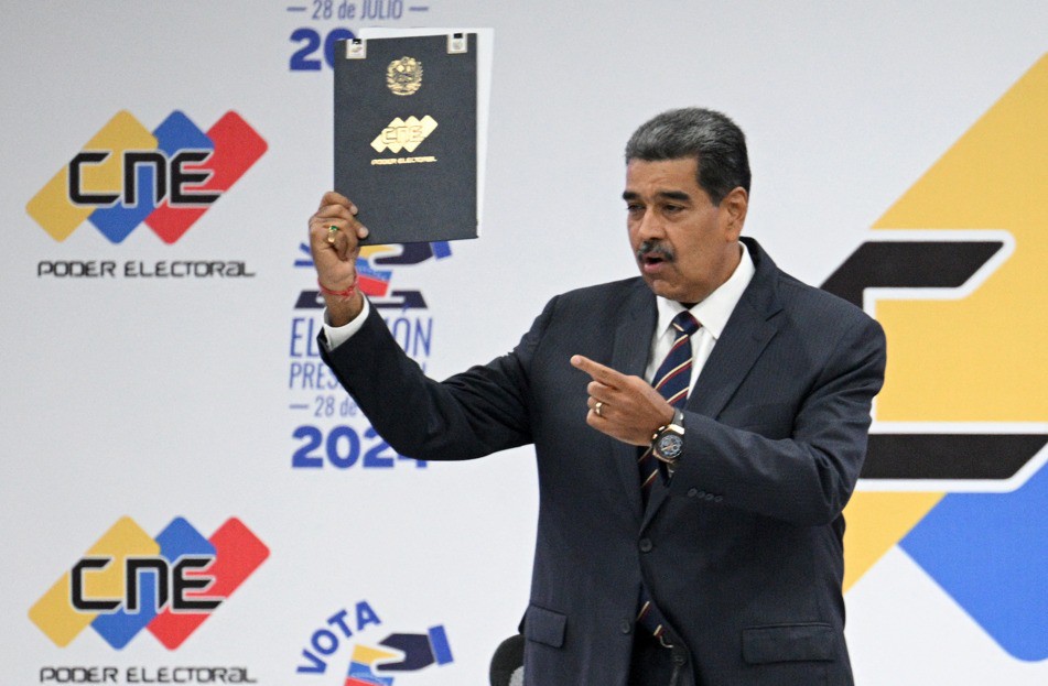 Maduro foi prolcamado venceor das eleições