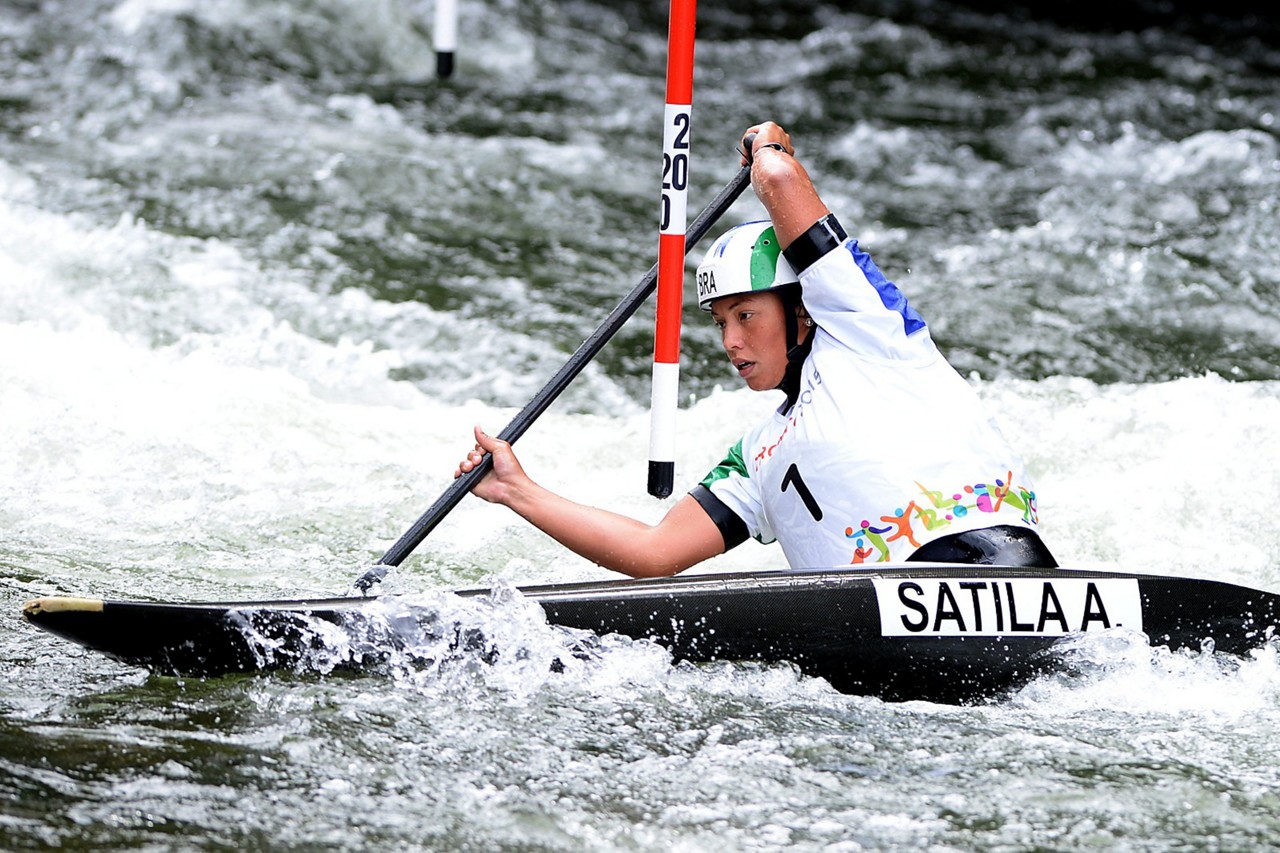 Ana Sátila vai competir no caiaque-cross em Paris-2024