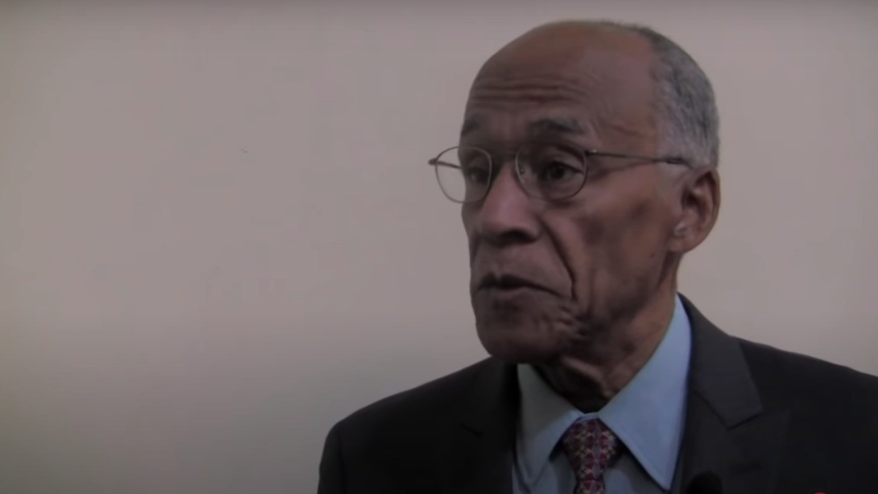 O economista Donald J. Harris é pai da vice-presidente dos EUA, Kamala Harris.