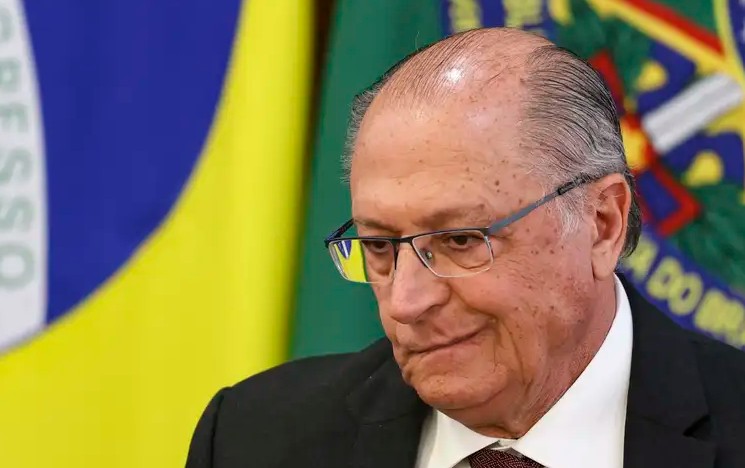 O vice-presidente Geraldo Alckmin está no exercício da Presidência durante a viagem de Lula