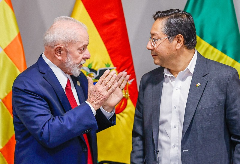 O presidente Luiz Inácio Lula da Silva (PT) ao lado do presidente da Bolívia, Luis Arce
