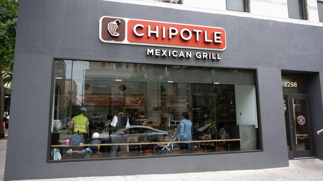 Chipotle mexican grill in new york city.