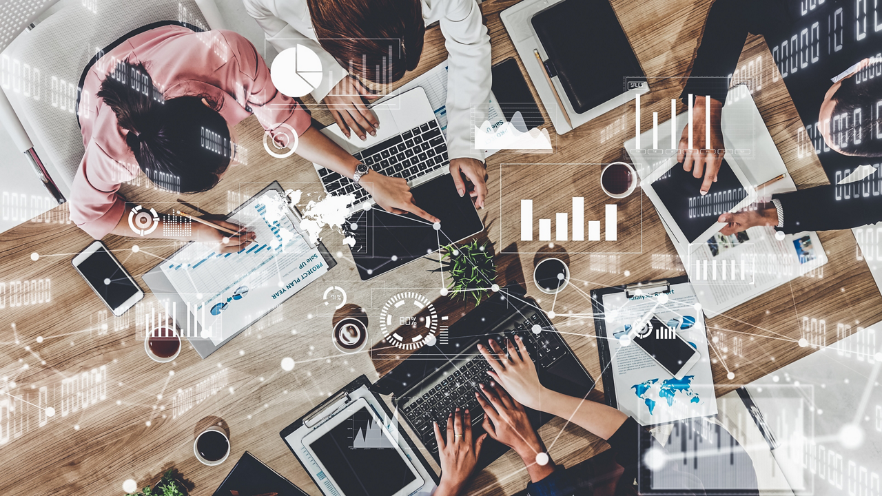 Imaginative visual of business people and financial firms staff . Concept of human resources , enterprise resource planning ERP and digital technology .