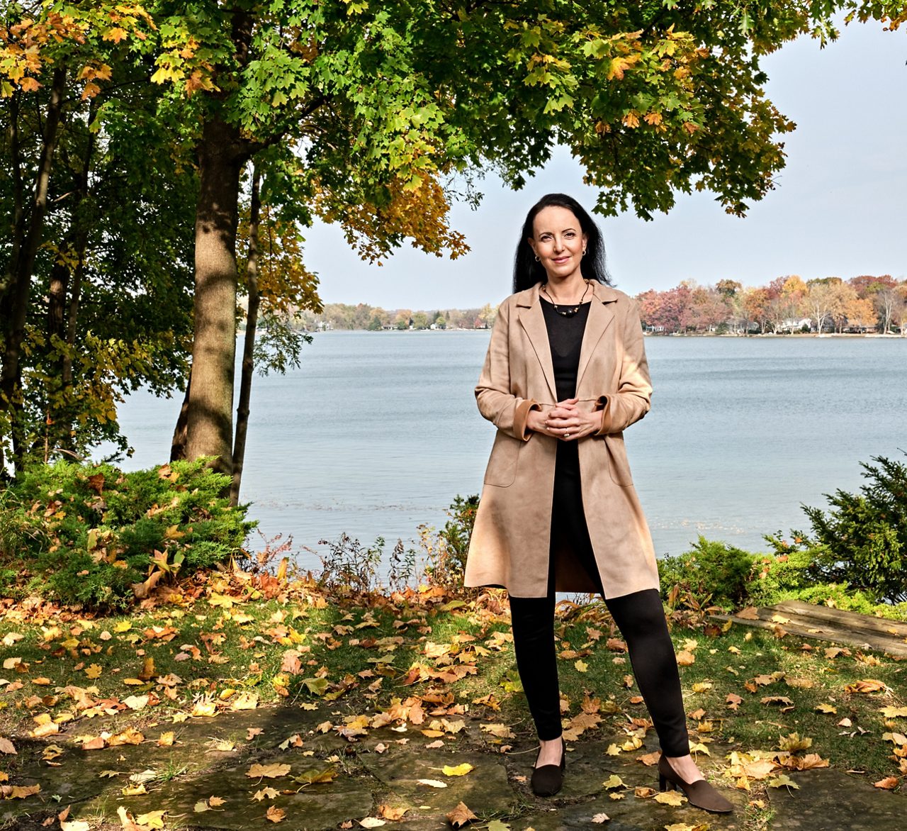 An outdoor picture of Ana Pinzón, SHRM-CP. She leads Bosch’s career development program and drives inclusion through BeAdept.