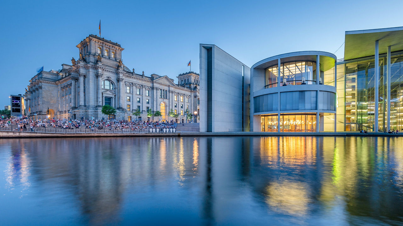 Berlin's reichstag building at dusk.