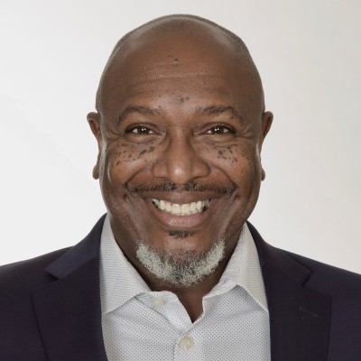 Mark Fowler headshot