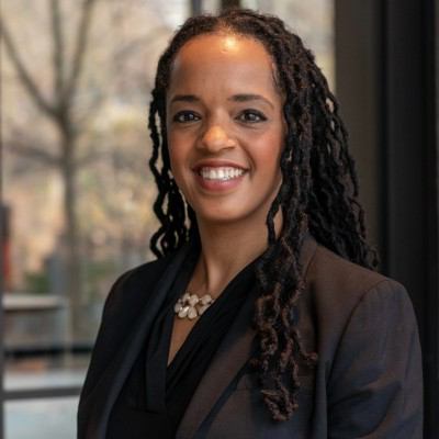 Stephanie Creary headshot