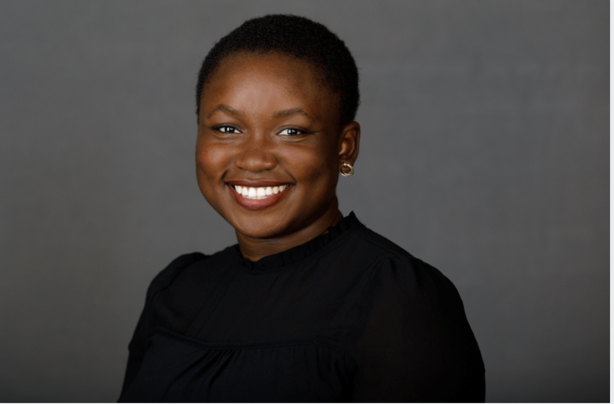 Elisse White headshot