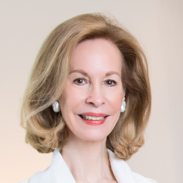 Bonnie McElveen-Hunter