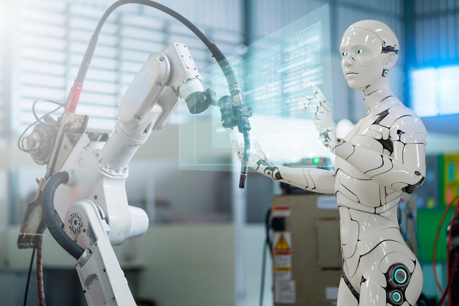 うのにもお得な情報満載！ Shapes AI the Tech Workplace of Future 仕事の技術