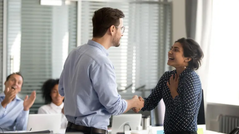 What external and internal costs should be included in a cost-per-hire calculation?