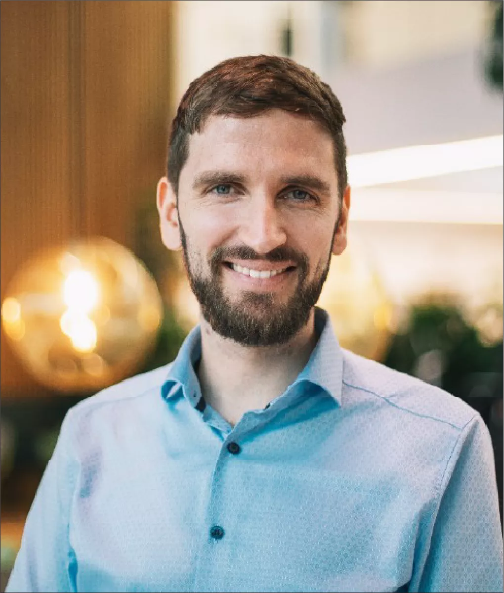 Portrtätfoto Patrick Domcke, Senior Director AWS Cloud bei Slalom