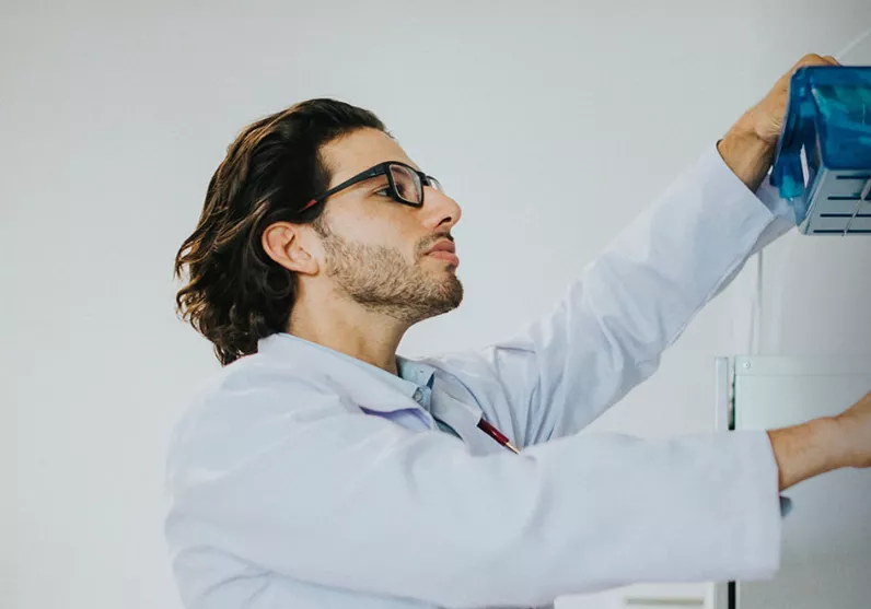 Modernize your healthcare or life sciences supply chain with data and AI