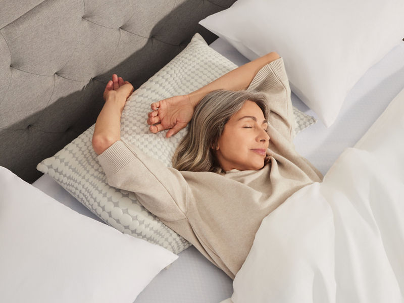 woman on back sleeper pillow