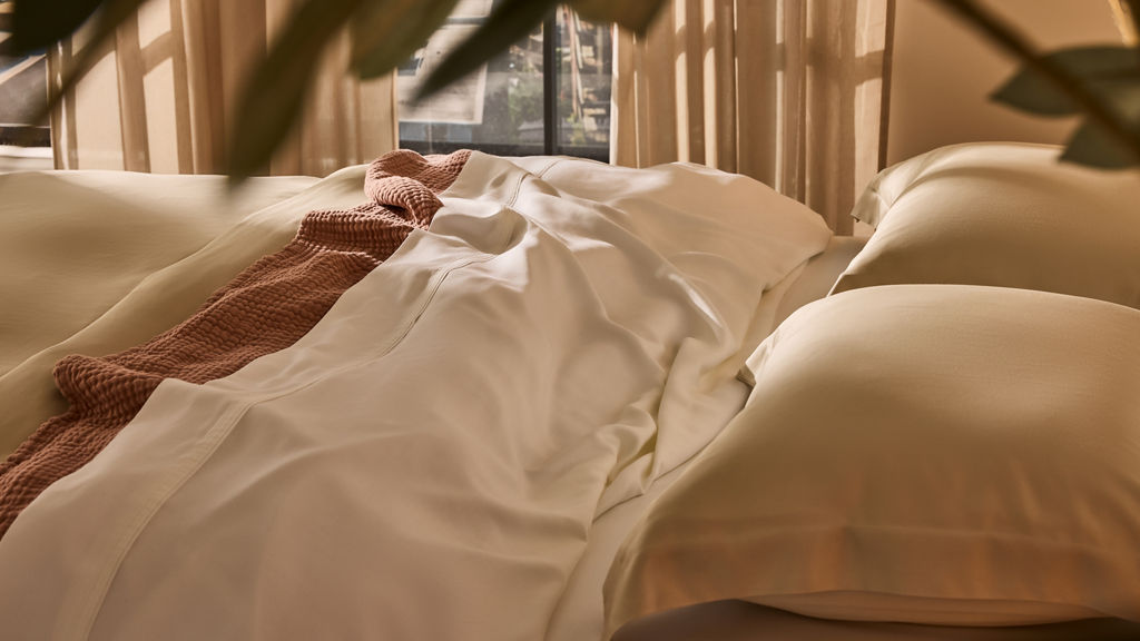 À quelle fréquence devriez-vous laver vos draps (et pourquoi c’est plus important que vous ne le pensez)