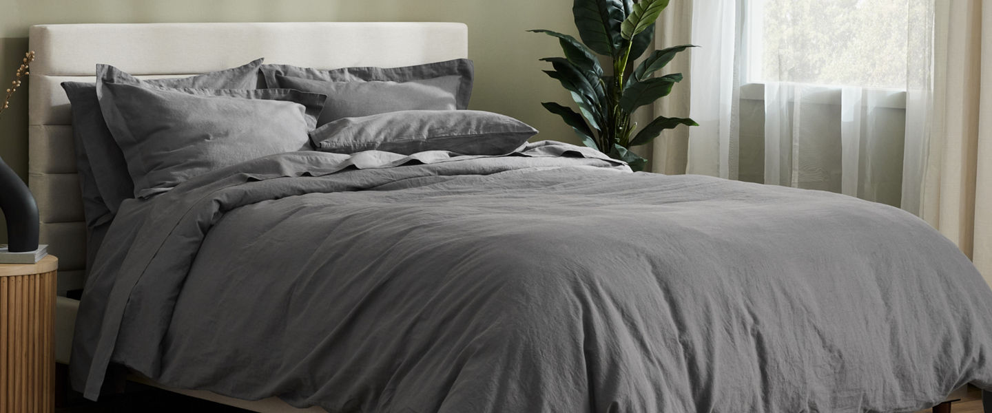 Silk Snow Bedding