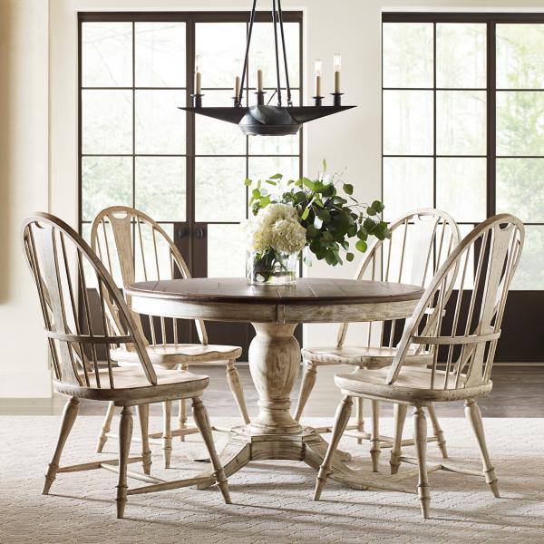 Weatherford 5 Piece Round Dining Room Set