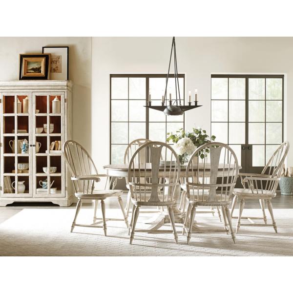 Weatherford 5 Piece Round Dining Room Set image number 3