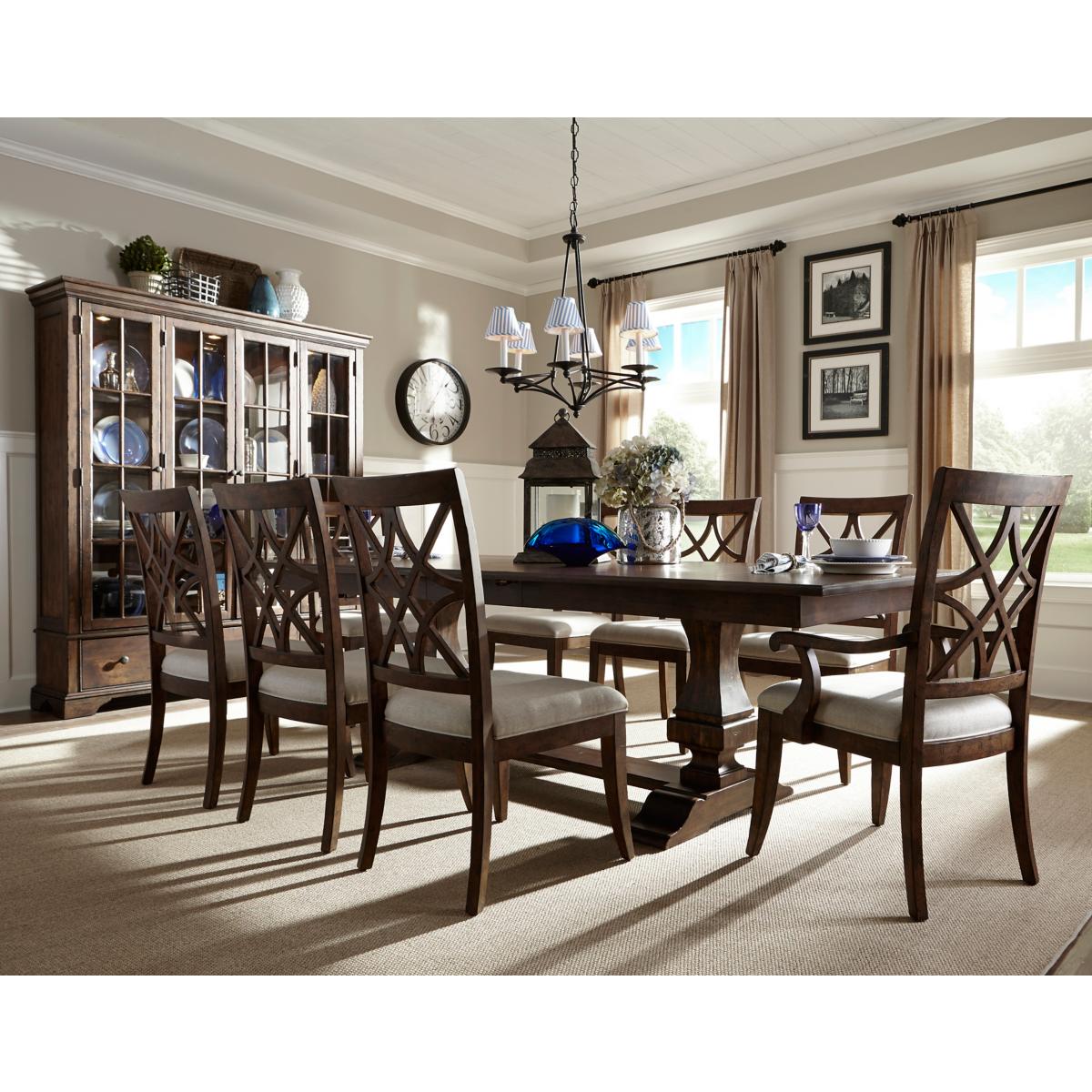 table sets dining room