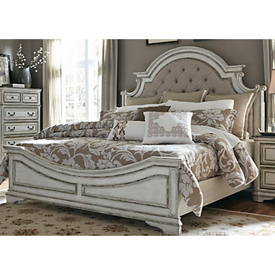 Magnolia Manor King Upholstered Bed