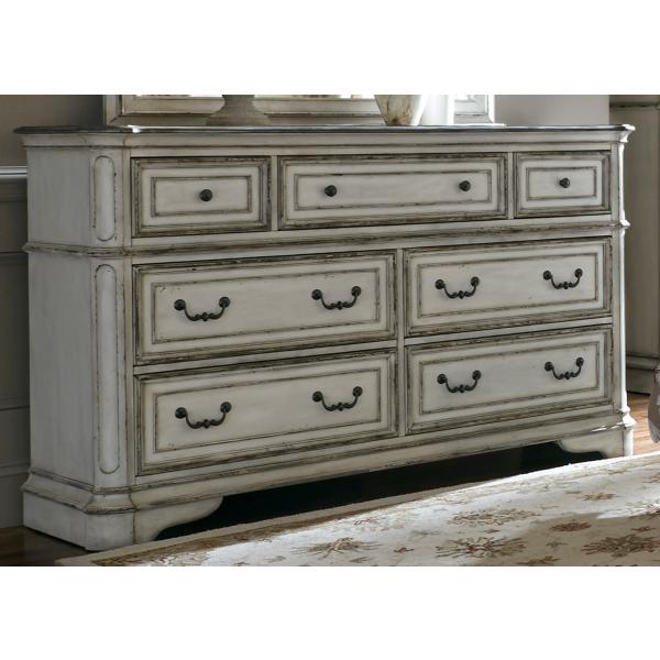 Magnolia Manor 7 Drawer Dresser image number 2
