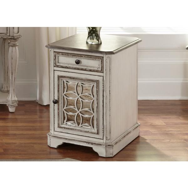 Magnolia Manor Chairside Table image number 4