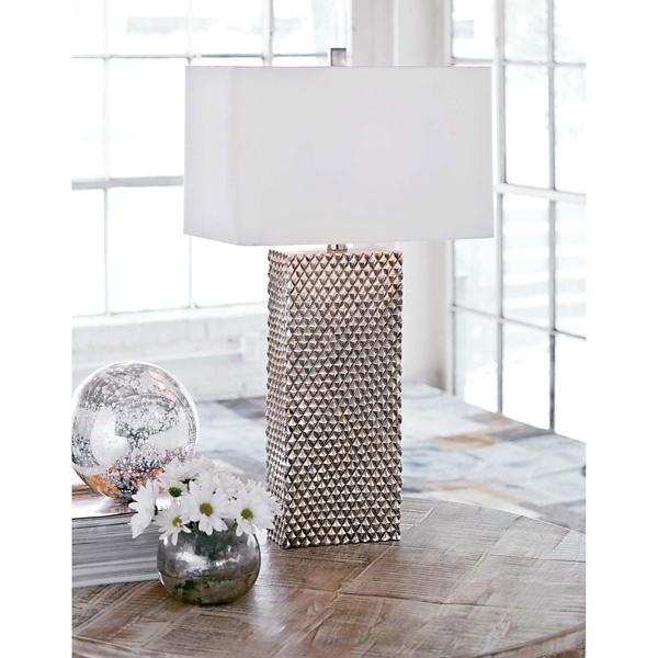 Brianne Table Lamp image number 2