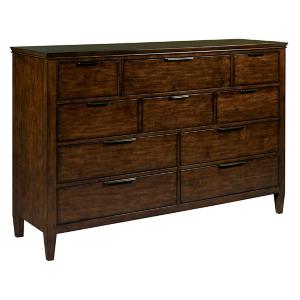 Elise Luccia Dresser