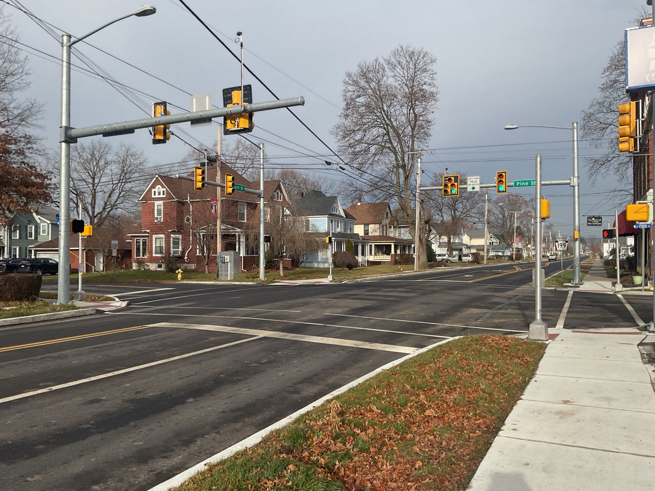 Intersection of Route 199 and Pine Street