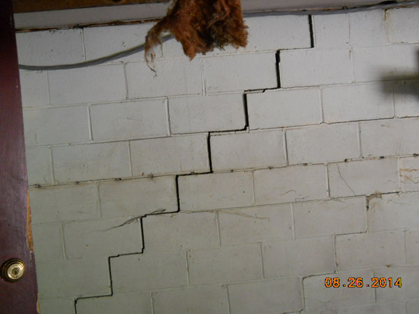 Foundation Cracks