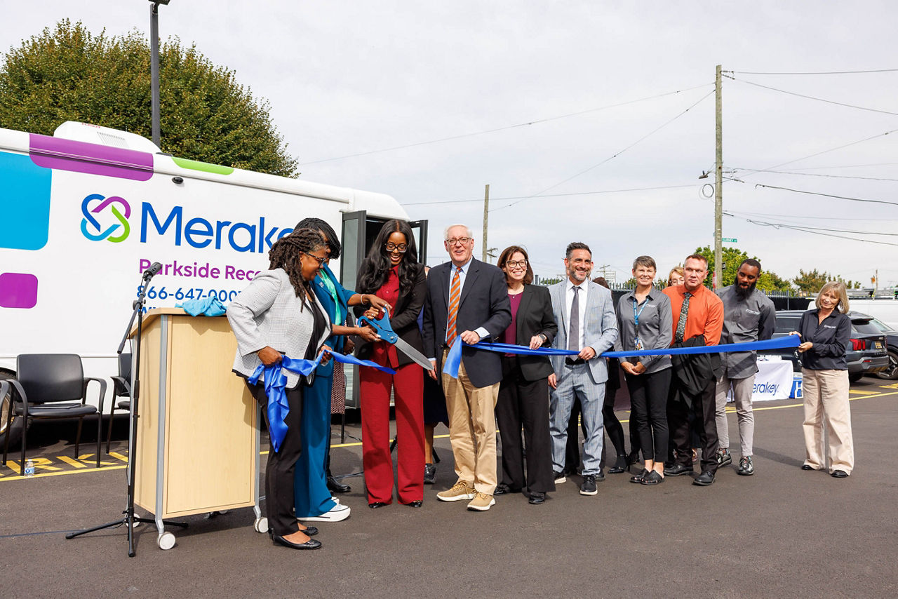 Merakey Mobile Unit Ribbon Cutting