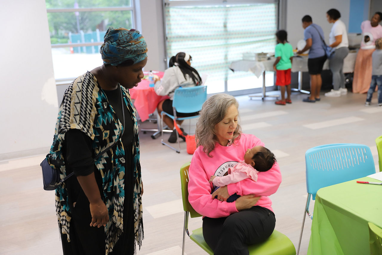 Dr. Bogen with Pittsburgh Black Breastfeeding Circle mom and child