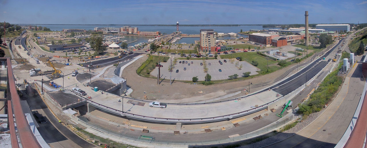 Picture of roadwork and bridge construction