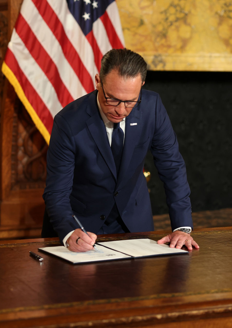 Governor Shapiro Signs Executive Order 2026-05