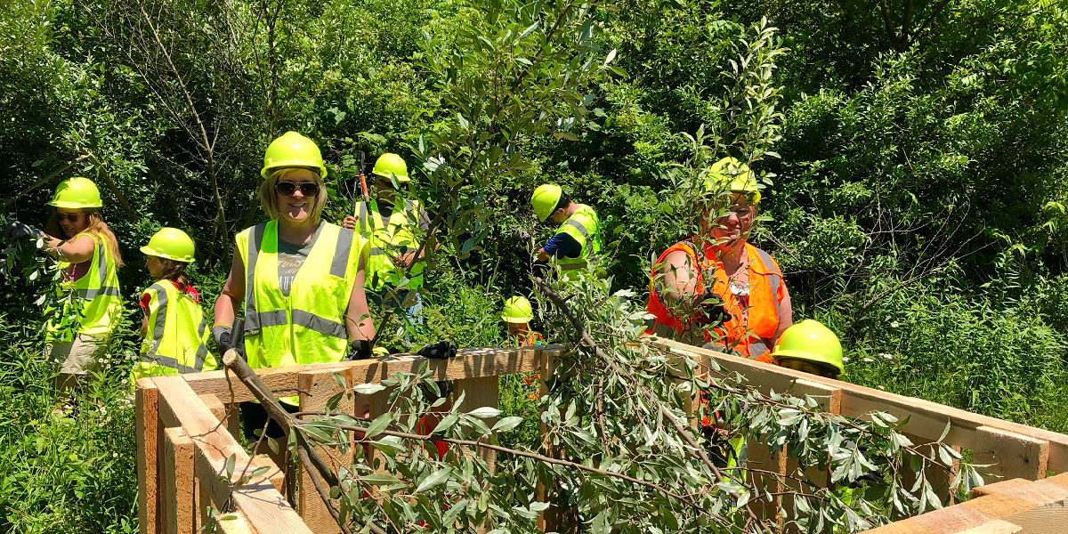 Volunteers making habitat crates 