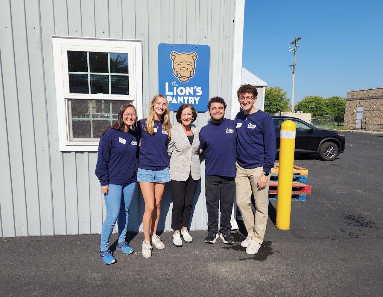 Secretary Arkoosh visits Lion’s Pantry and The Student Farm at Penn State