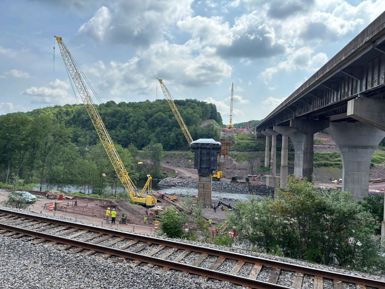 Future Westbound Alignment of I-80 bridge over Lehigh