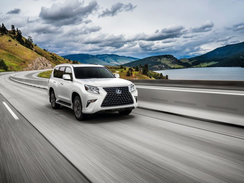 Lexus GX 460 vs Toyota 4Runner | Lexus of Larchmont