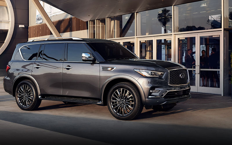 INFINITI QX80 vs Lincoln Navigator  Red Noland INFINITI