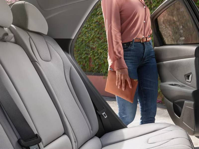 Hyundai Elantra Hybrid