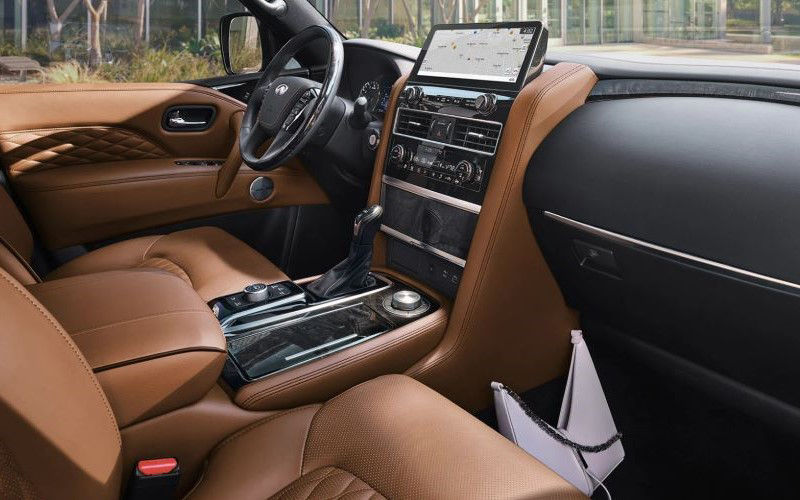 INFINITI QX80