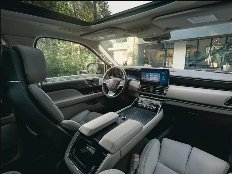 Lincoln Navigator L