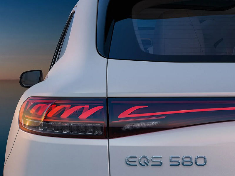 Mercedes-Benz EQS